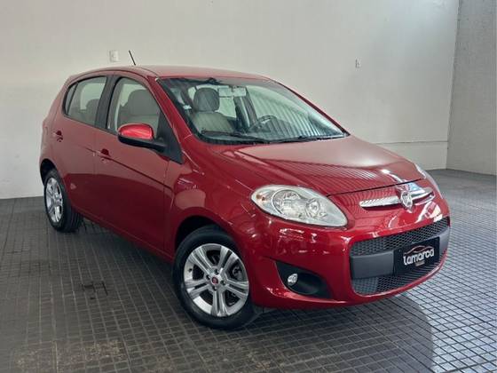 FIAT PALIO 1.6 MPI ESSENCE 16V FLEX 4P MANUAL FIAT PALIO 1.6 MPI ESSENCE 16V FLEX 4P MANUAL